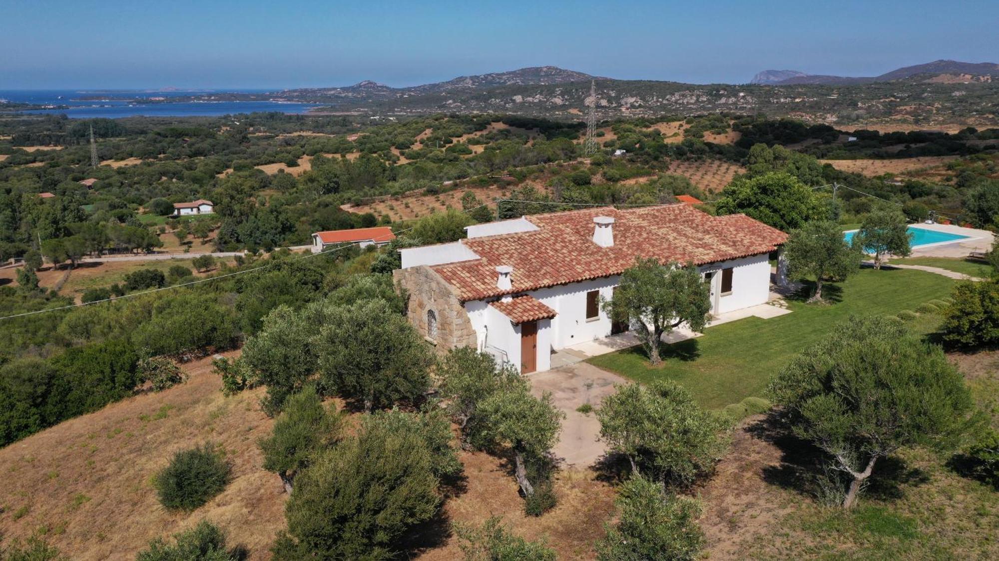 Villa Alba Esclusiva Villa Con Piscina A Sfioro E Vista Mozzafiato Sul Mare Cugnana Kültér fotó