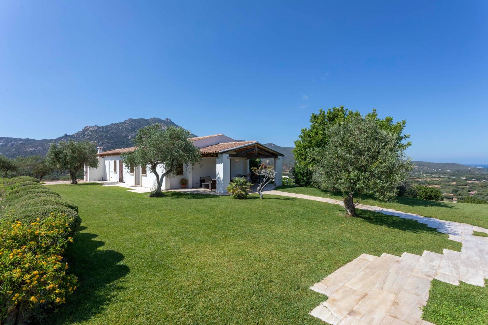 Villa Alba Esclusiva Villa Con Piscina A Sfioro E Vista Mozzafiato Sul Mare Cugnana Kültér fotó