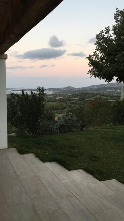 Villa Alba Esclusiva Villa Con Piscina A Sfioro E Vista Mozzafiato Sul Mare Cugnana Kültér fotó