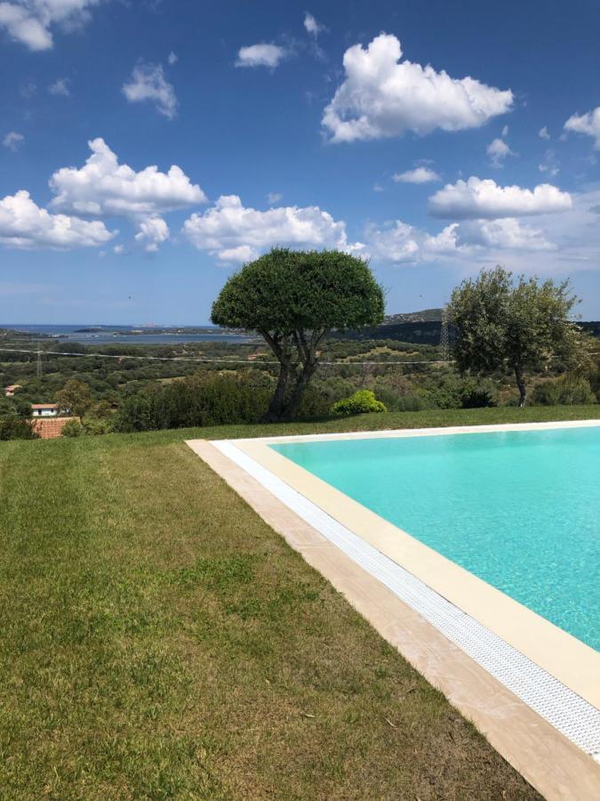 Villa Alba Esclusiva Villa Con Piscina A Sfioro E Vista Mozzafiato Sul Mare Cugnana Kültér fotó
